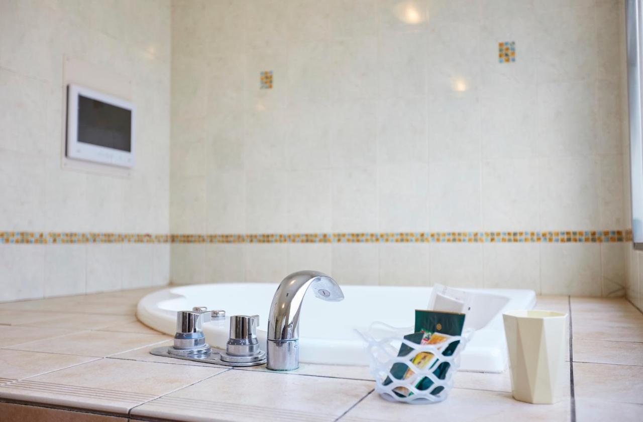 Hotel Christmas (Adults Only) Inazawa Bagian luar foto