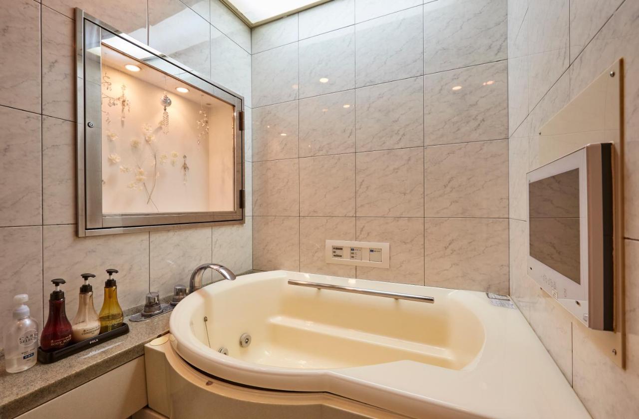 Hotel Christmas (Adults Only) Inazawa Bagian luar foto